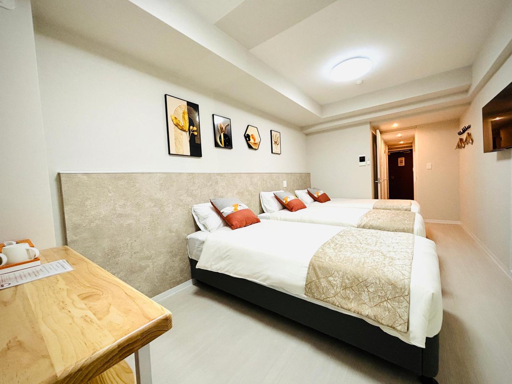 Hotel Arashi Nambaminami Osaka Bagian luar foto